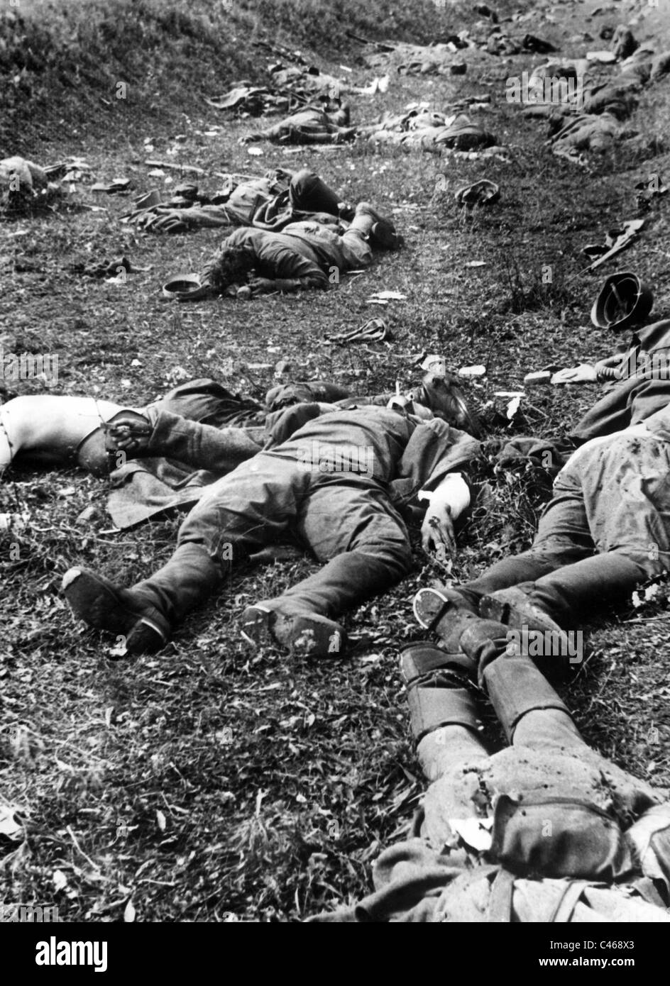 Zweiter Weltkrieg: Tote Soldaten der Roten Armee an der Ostfront  Stockfotografie - Alamy