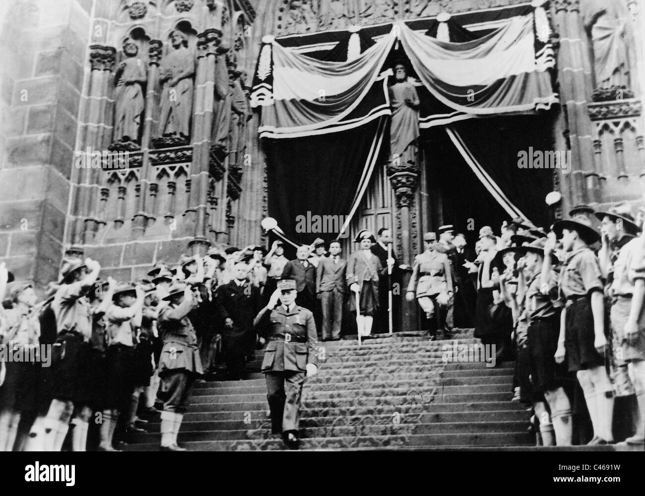 Henri Philippe Pétain während der Feier des Waffenstillstandes, 1940 Stockfoto