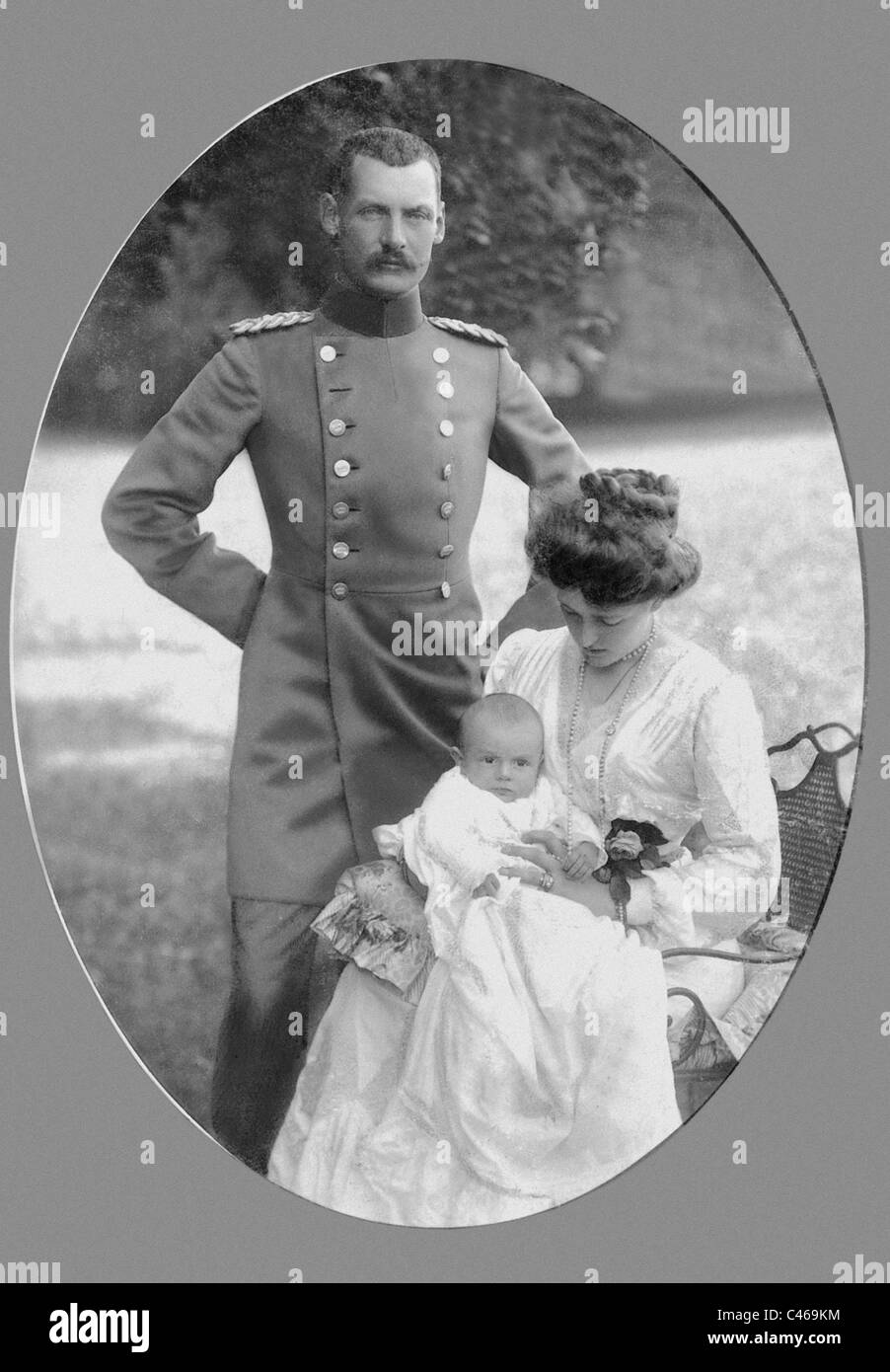 Kronprinz Rupprecht von Bayern mit seiner Familie, 1901 Stockfoto