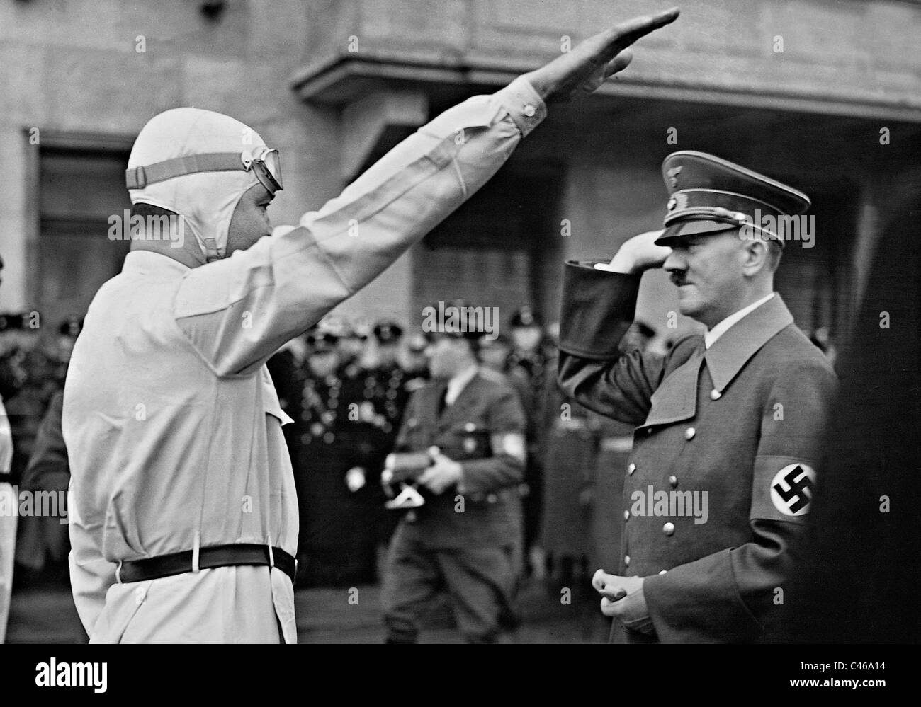 Rudolf Caracciola und Adolf Hitler, 1939 Stockfoto