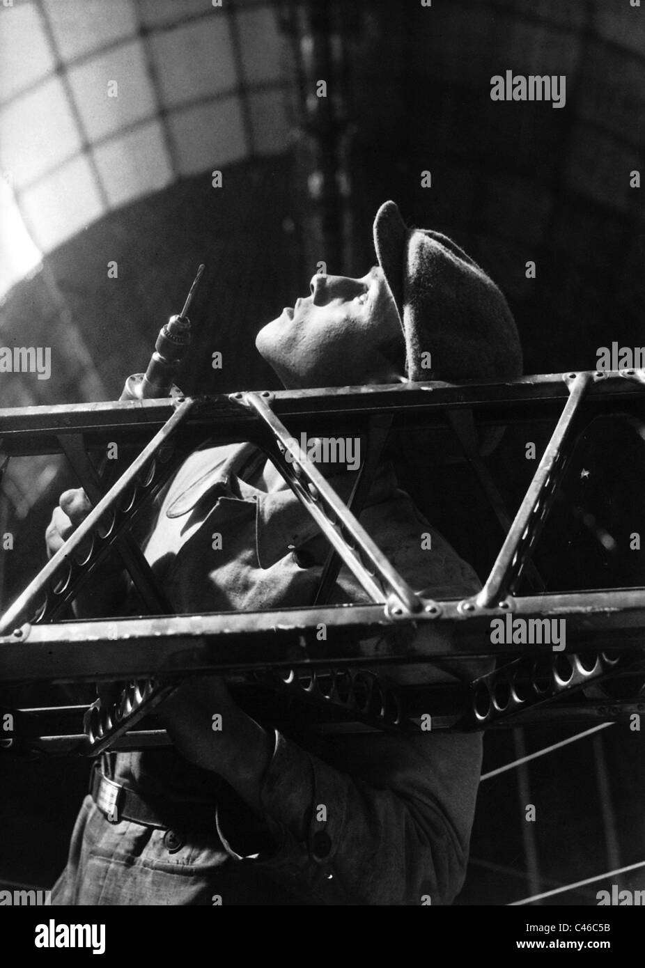 Bau des Zeppelins "LZ 130", 1937 Stockfoto