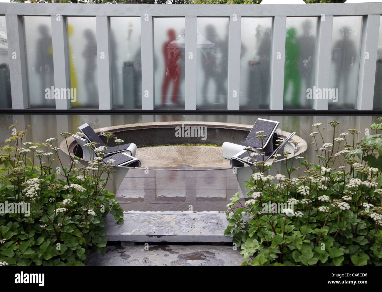 Zu den Gewässerrand Schaugarten von Oliver und Liat Schurmann, Bloom, Phoenix Park, Dublin, Irland Stockfoto