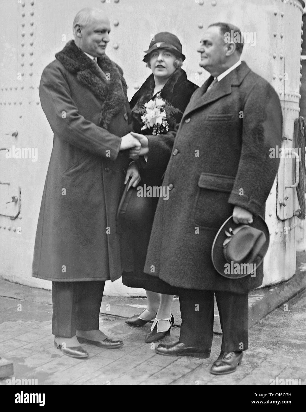 Louis Adlon, seiner Frau Hedda und Oscar Tschirky in New York, 1926 Stockfoto