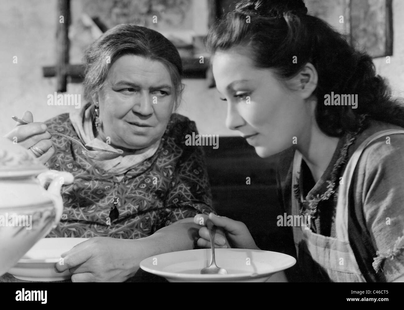 Hedwig Wangel und Brigitte Horney in "Feinde", 1940 Stockfoto