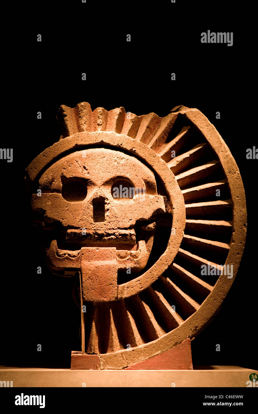 Azteken-Statuen und Totems, Museum für Anthropologie von Mexico City - Mexiko - 2005 Stockfoto