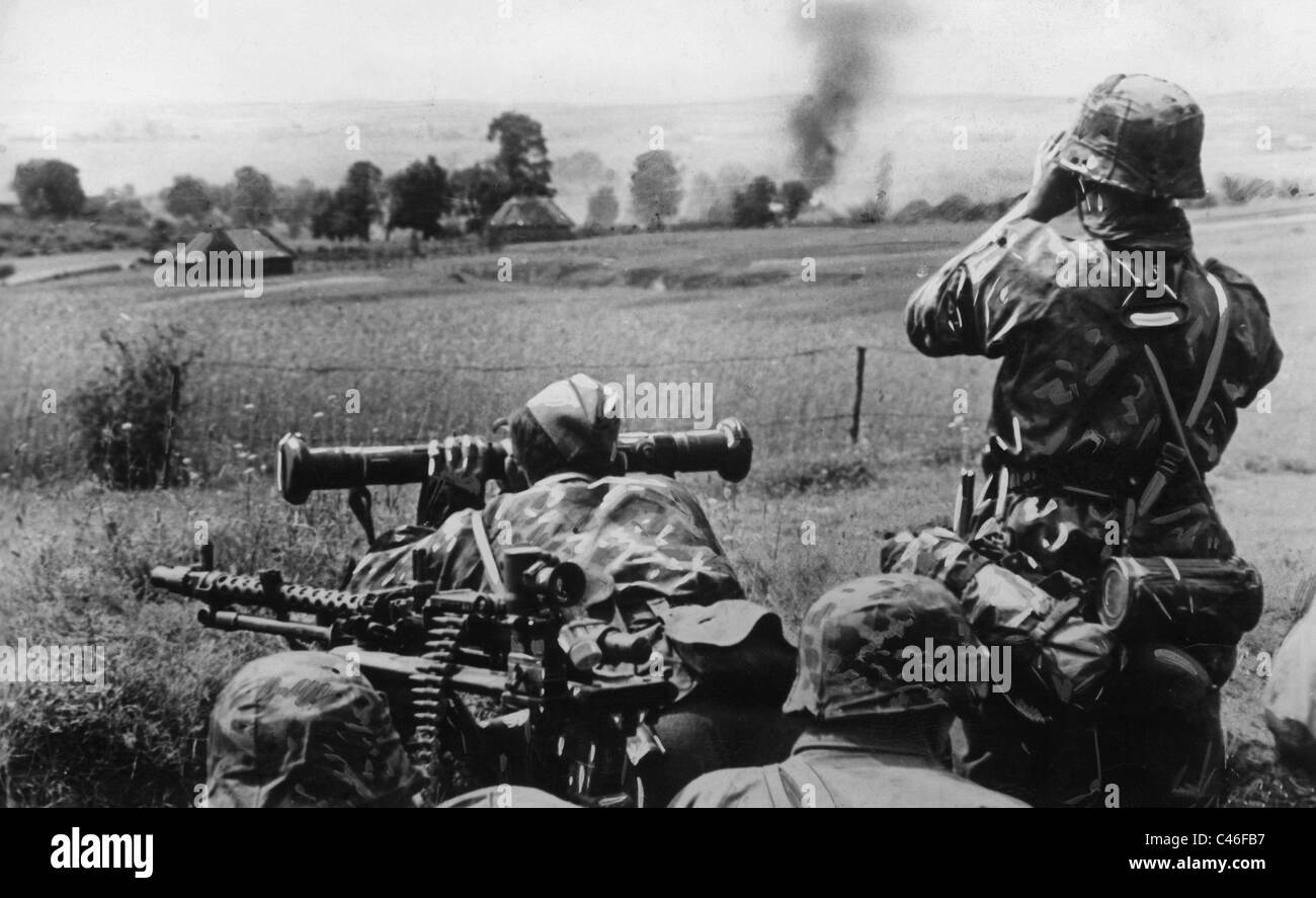 Zweiter Weltkrieg: Deutsche Waffen-SS in Aktion Stockfoto