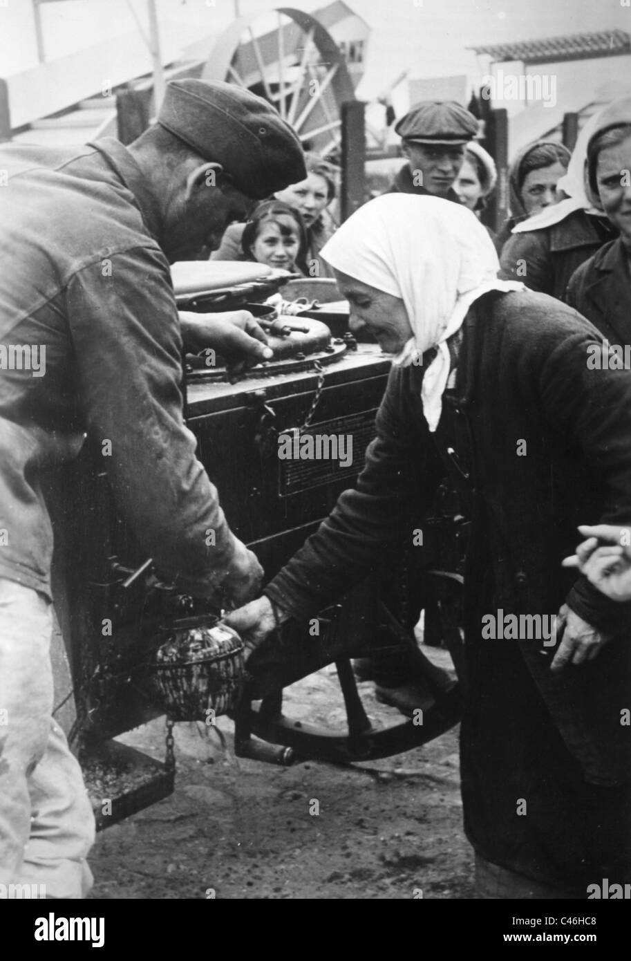 Zweiter Weltkrieg, Zivilbevölkerung: Zwangsarbeit, 1941-1945 Stockfoto