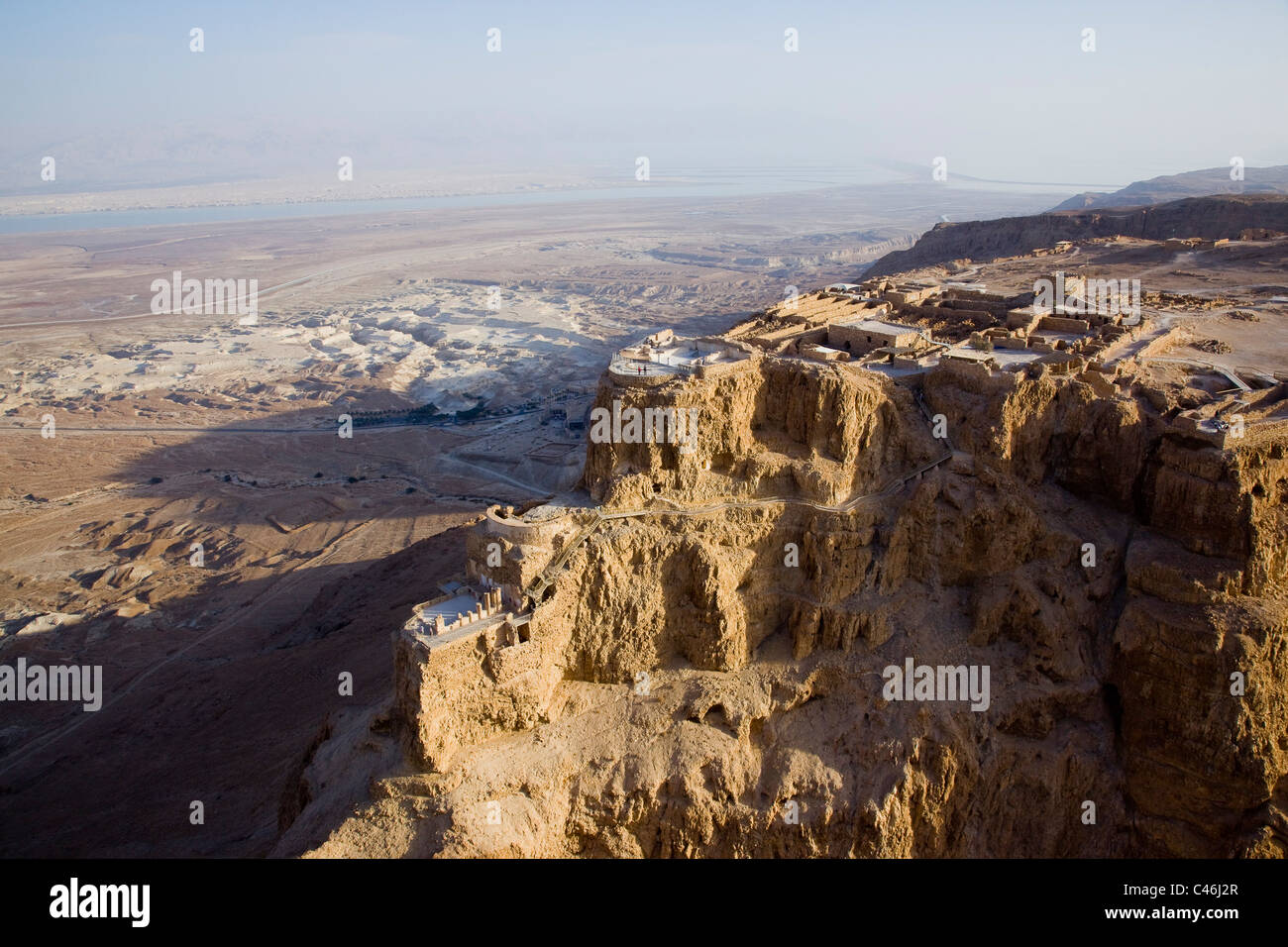 Luftaufnahme der archäologische Stätte von Masada in der Judäischen Wüste Stockfoto