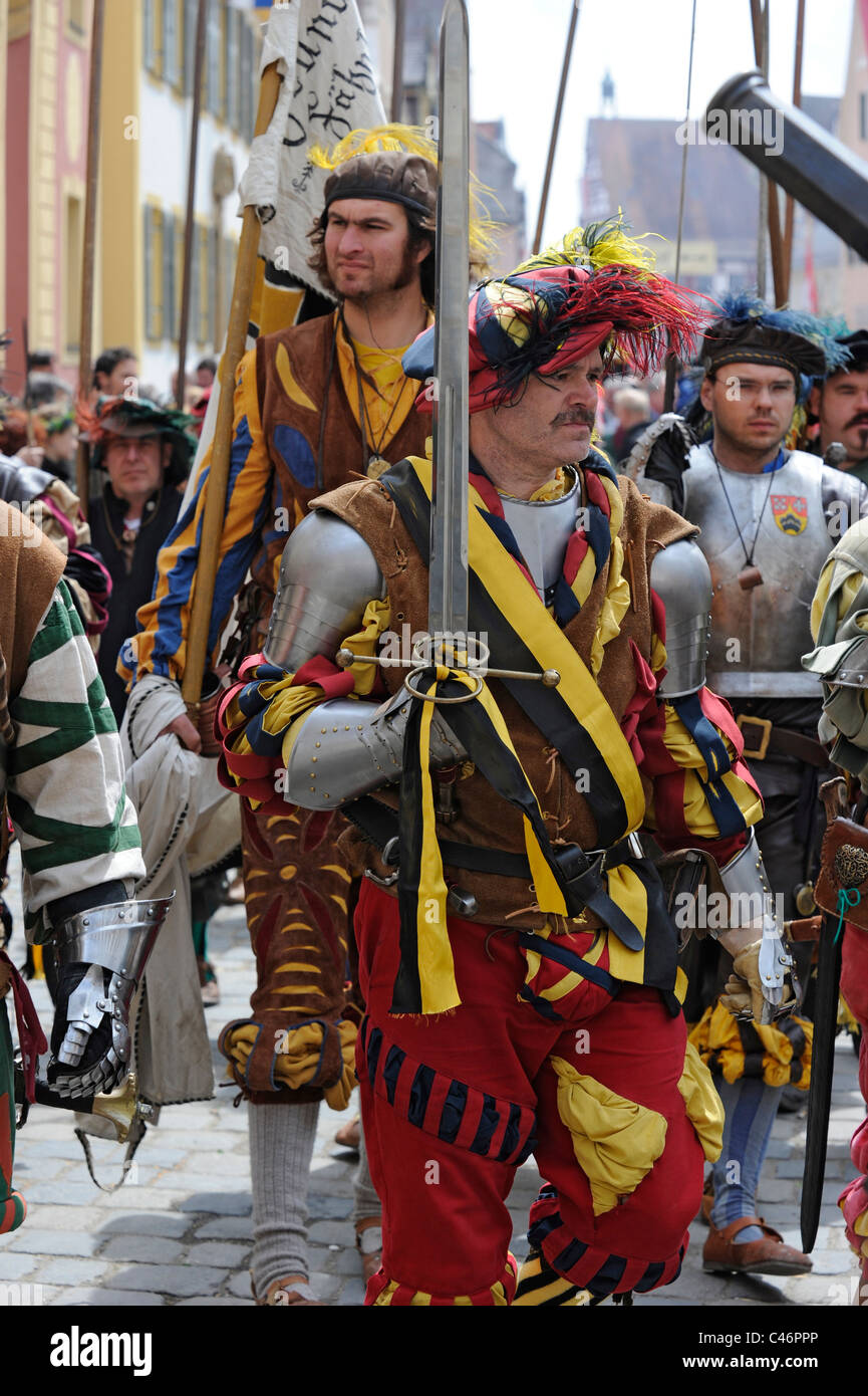 Performer im Mittelalter-fest in der Stadt Oettingen in Bayern, Deutschland Stockfoto