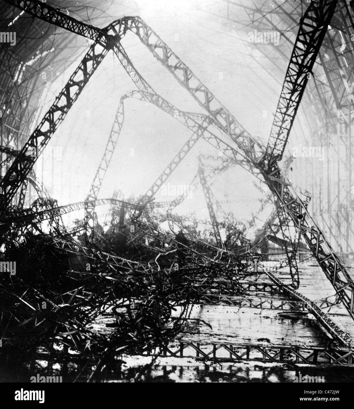 Ausgebrannt, Luftschiffhalle, 1915 Stockfoto