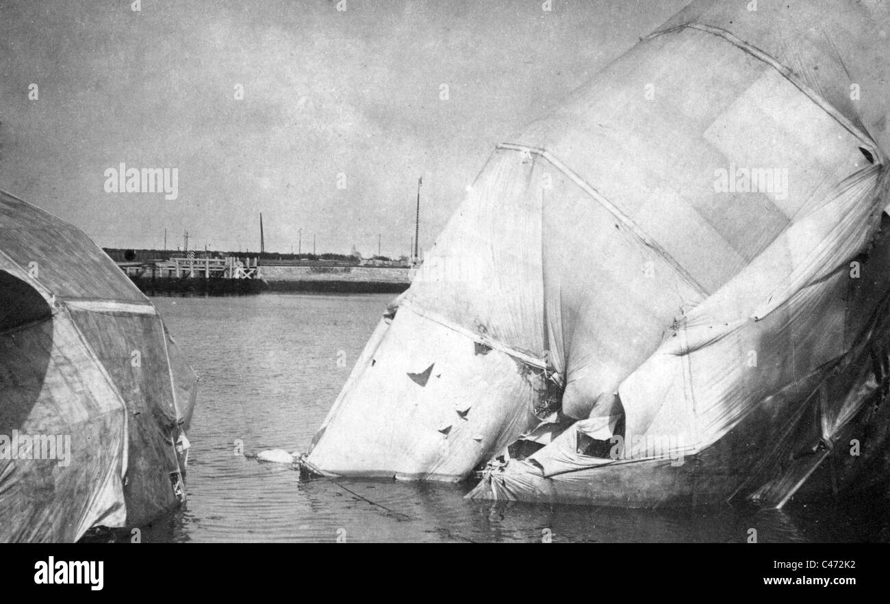 Das Wrack von einem deutschen Zeppelin in Ostende Stockfoto