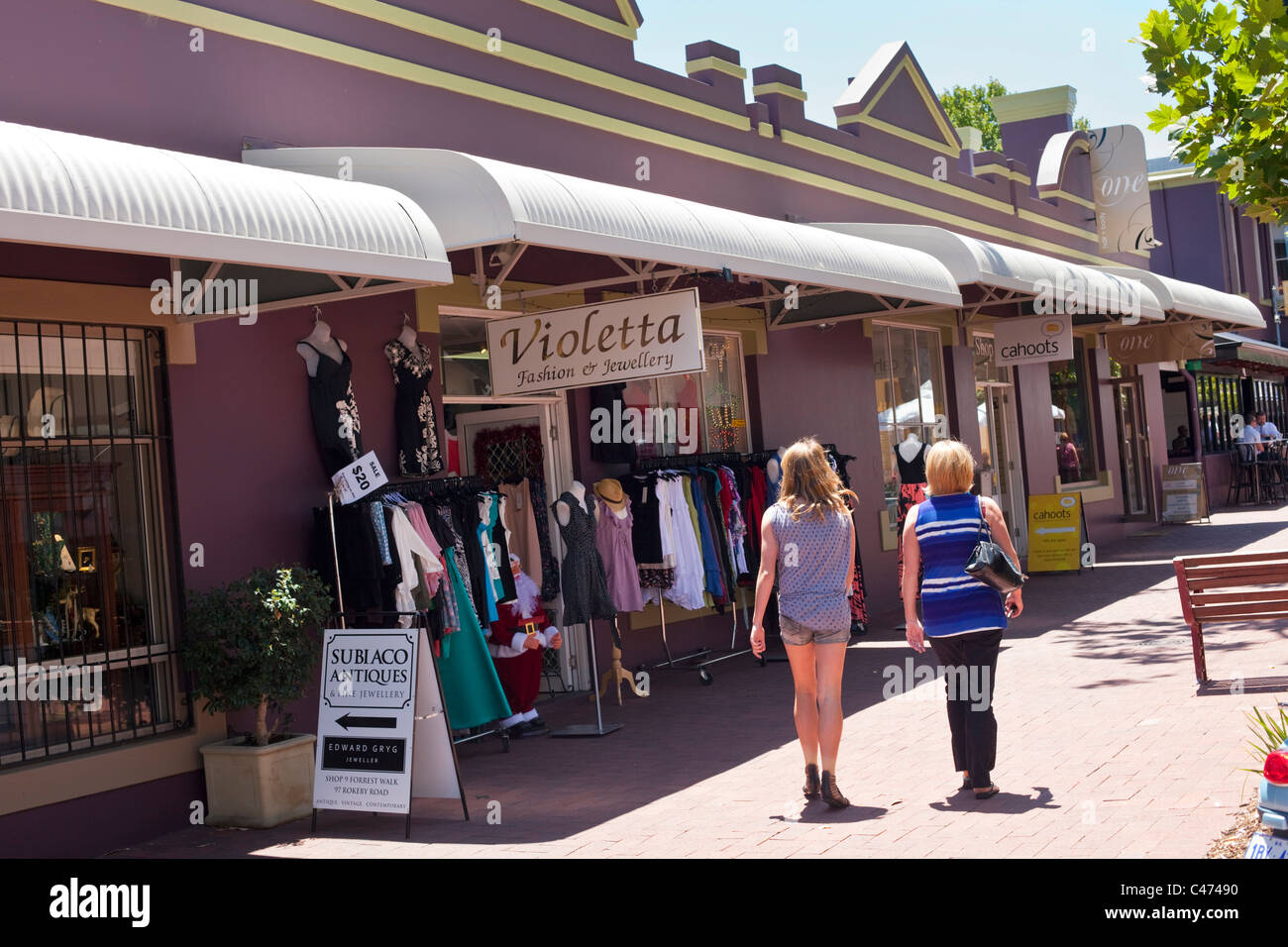 Geschäfte entlang der Forrest gehen. Subiaco, Perth, Western Australia, Australien Stockfoto