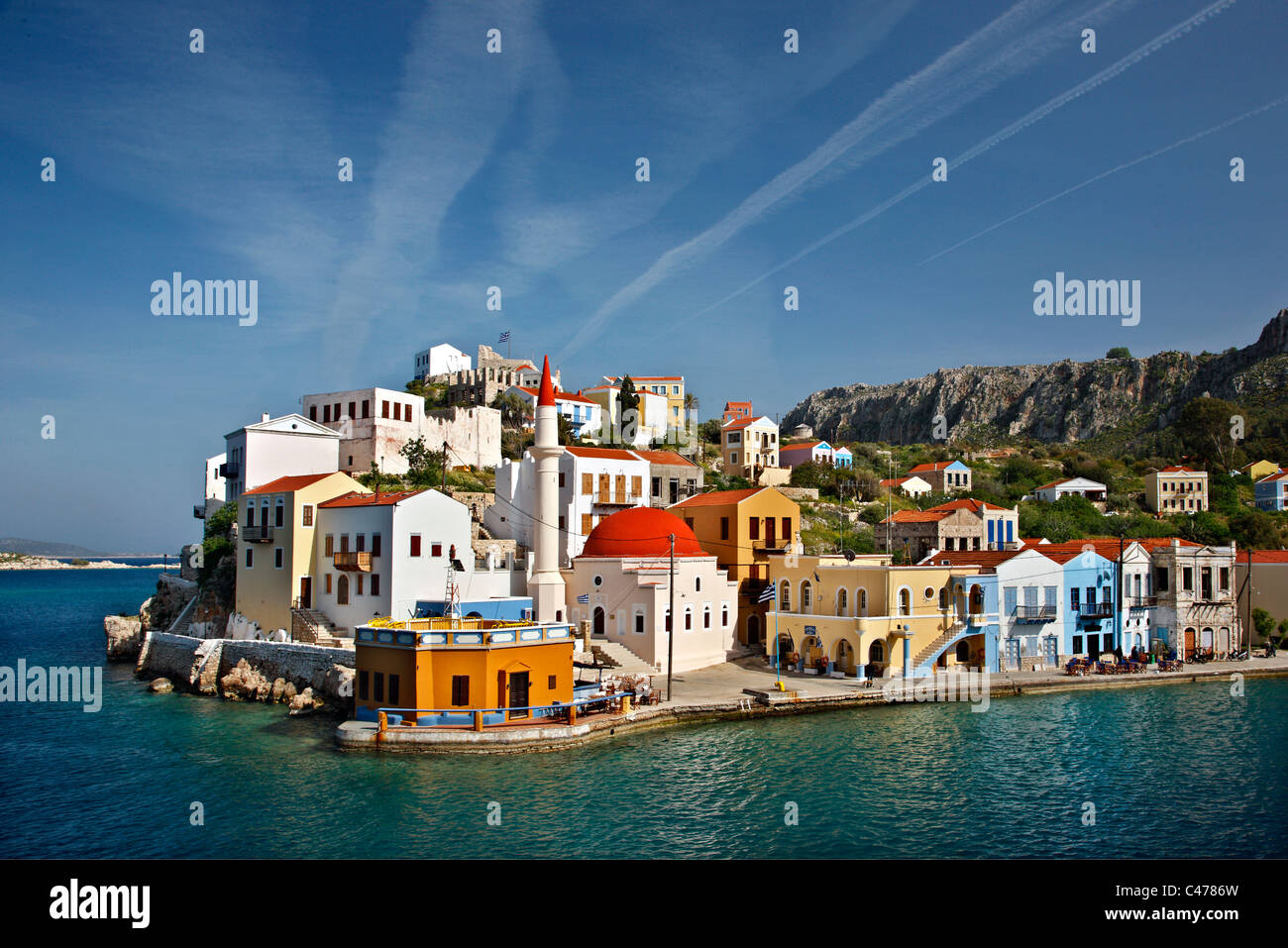 Teilansicht des malerischen Dorfes von Kastellorizo (oder "Meghisti") Insel, Dodekanes, Griechenland Stockfoto