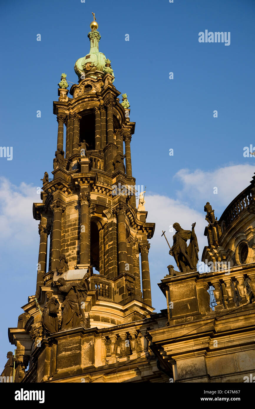 Foto von einer alten Kathedrale in Dresden Deutschland Stockfoto