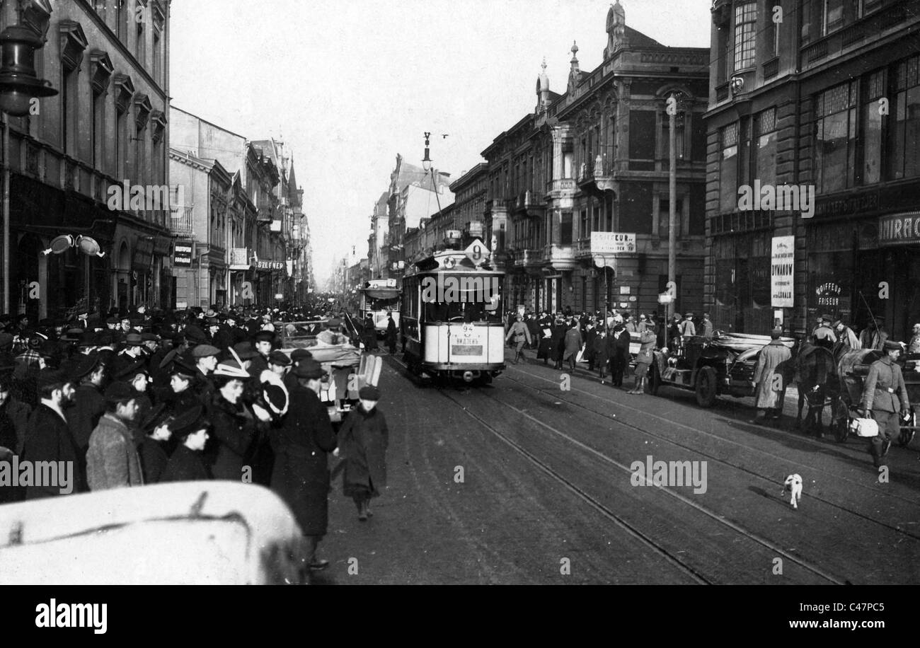 Verkehr auf der Hauptstraße in Lodz, 1914 Stockfoto