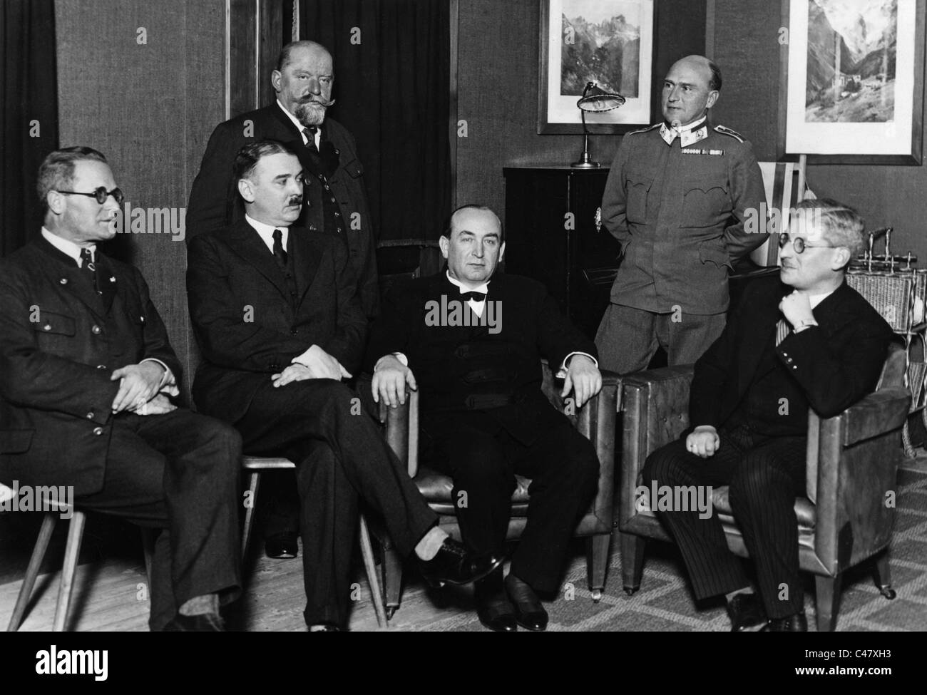 Kurt schuschnigg Fotos und Bildmaterial in hoher Auflösung Alamy