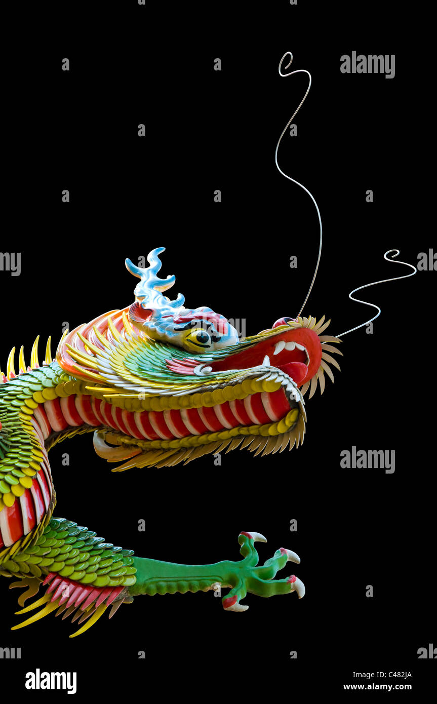 Schwarzen Hintergrund des chinesischen Drachens Stockfoto