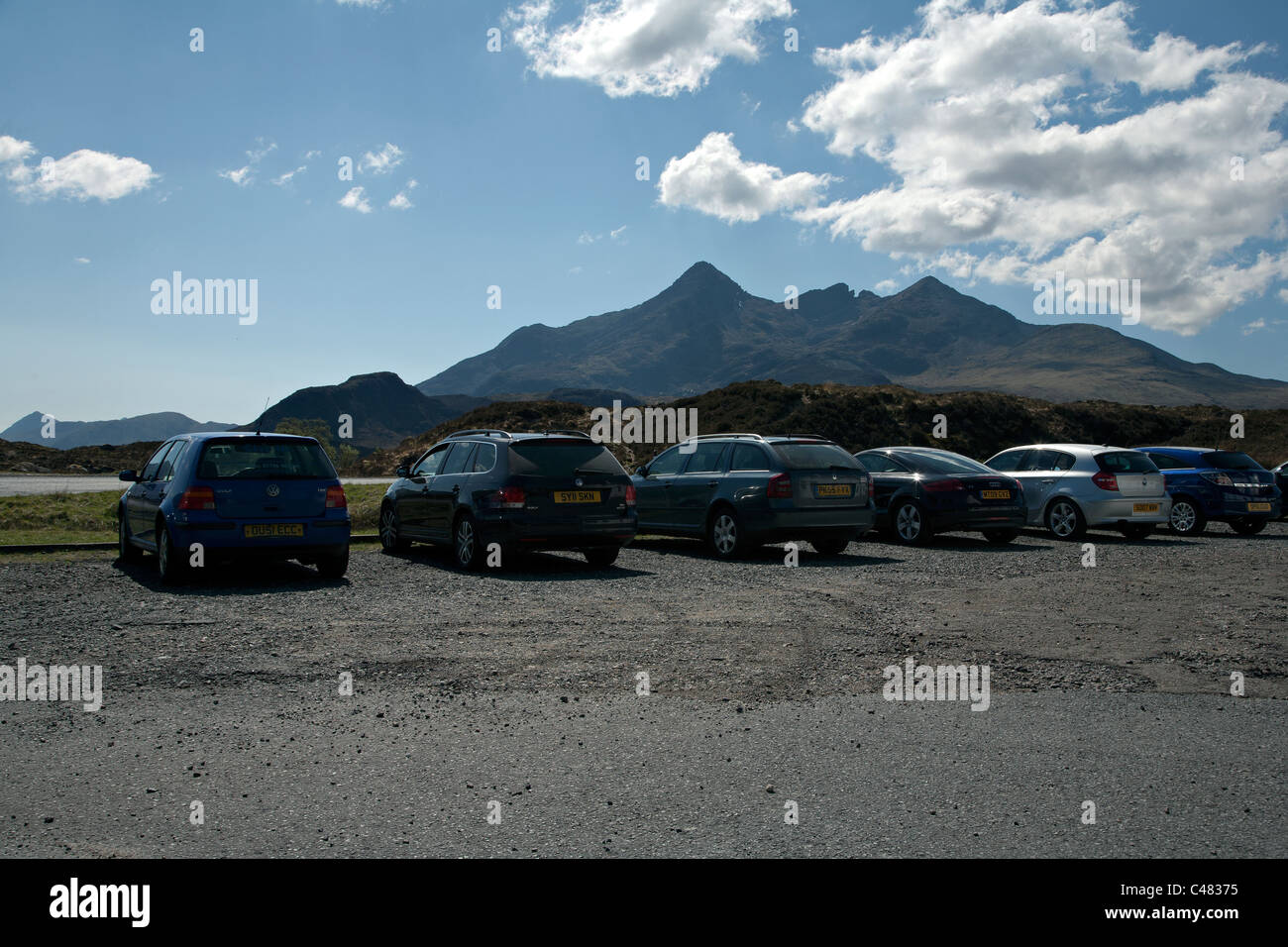 Autos in Skye Schottland Stockfoto