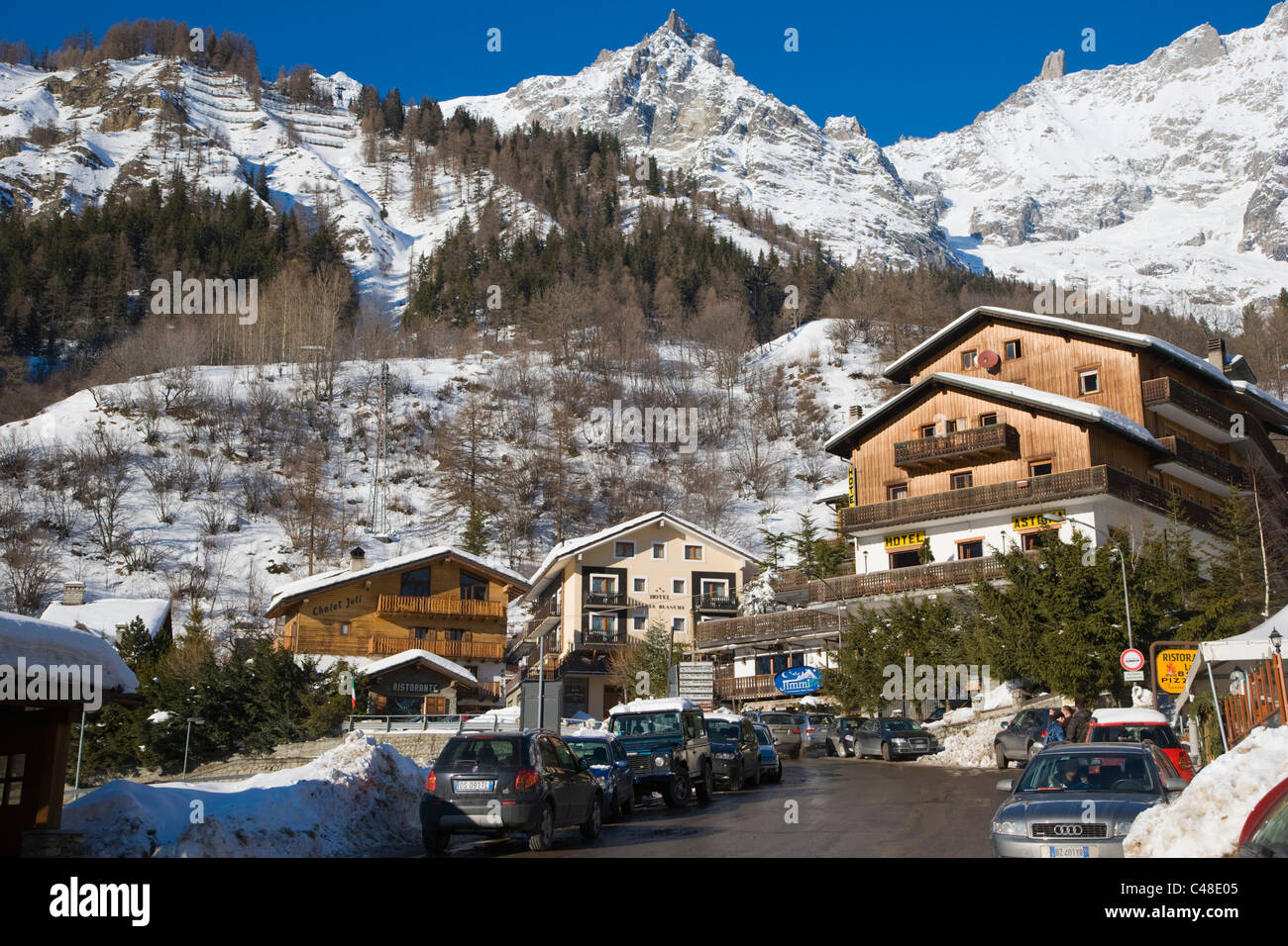 Mont-Blanc-Massiv. La Palud Courmayeur. Aosta Valley.Valle d ' Aosta. Italien. Winter. Stockfoto