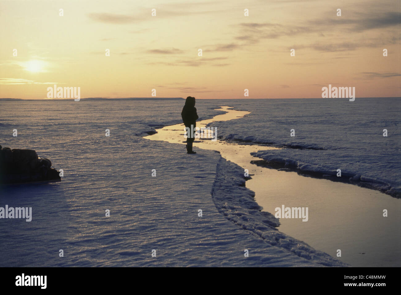 Sonnenaufgang über den eisigen Ebenen von der Baffin Island in Kanada Stockfoto