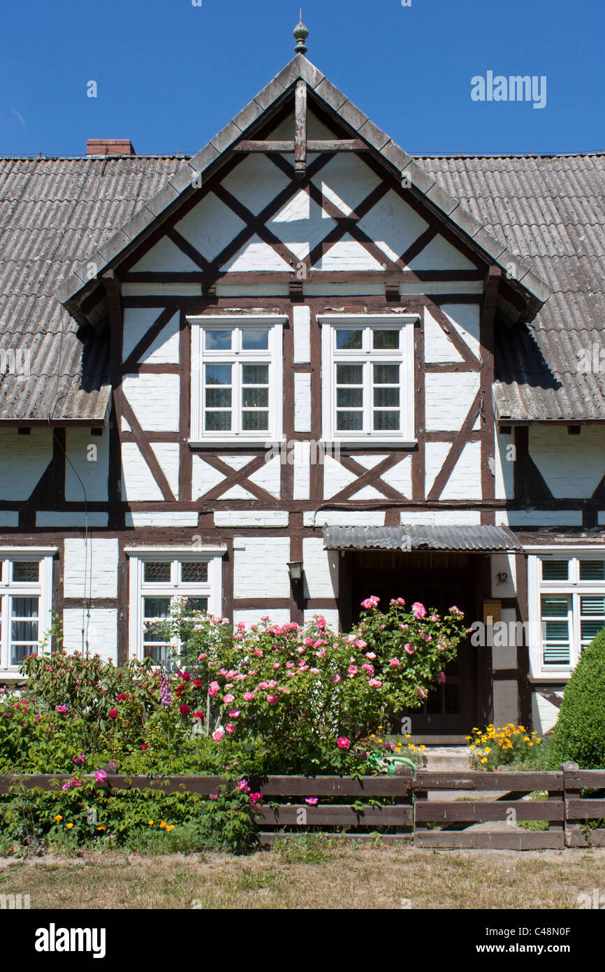 Fachwerkhaus in Luebeln, Wendland, Niedersachsen, Deutschland Stockfoto