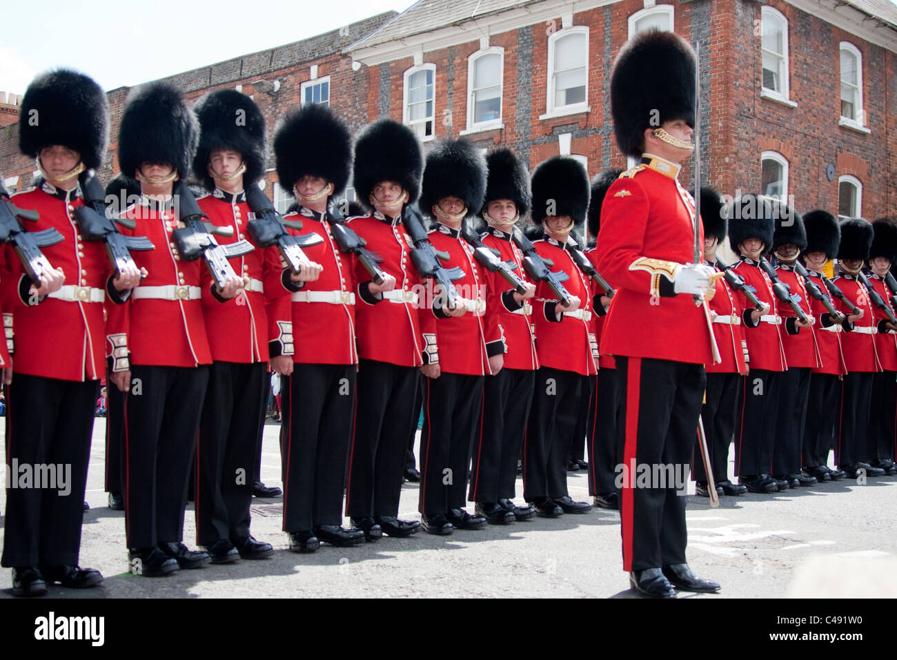 Das 1. Bataillon, Scots Guards führen Sie eine "richtige Kleidung". Stockfoto
