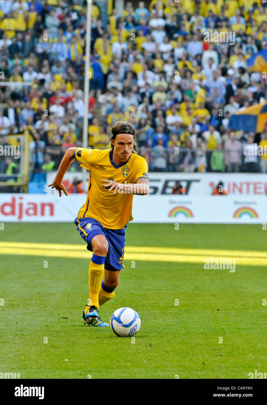 Fußball international Schweden Vs Finnland Mikael Lustig SWE mit dem ball Stockfoto