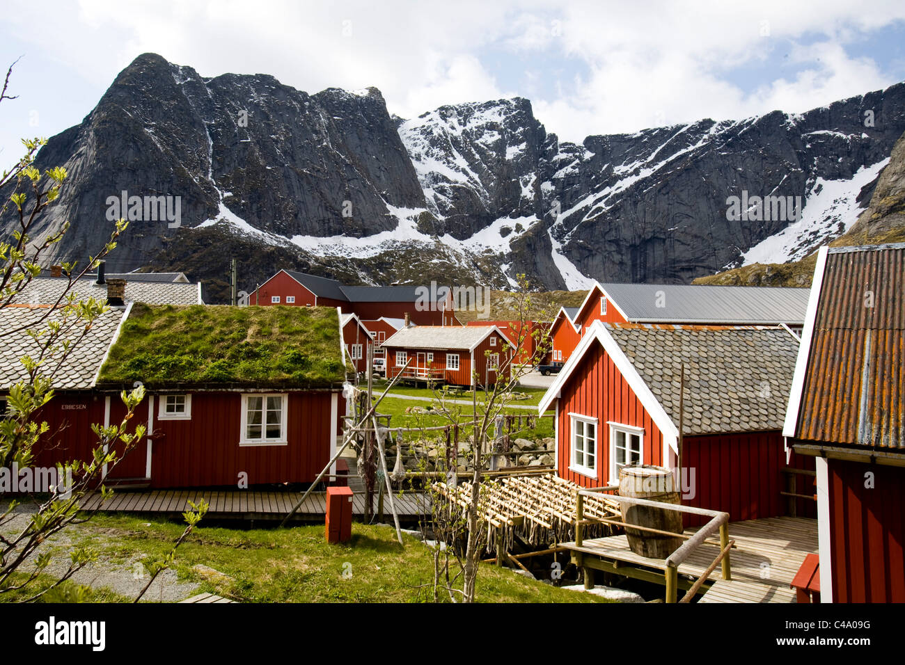 Foto von einem kleinen Fischerdorf in Norwegen Stockfoto