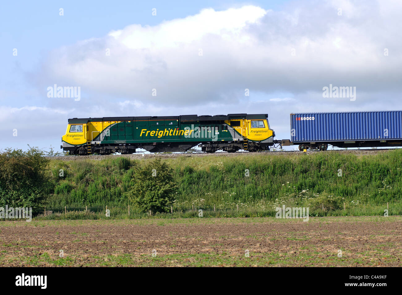 Freightliner Zug geschleppt durch Klasse 70 Diesellok, UK Stockfoto