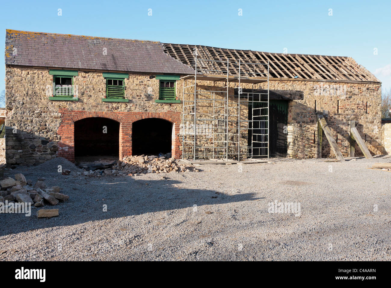 Alte Scheune in der Umwandlung in Wohnraum im nördlichen England uk Stockfoto