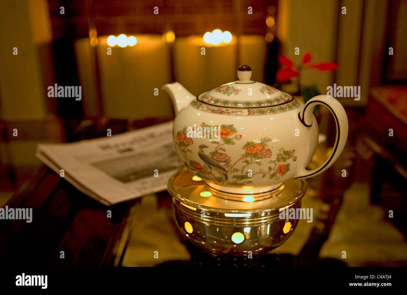 Moskau, Russland; Eine Teekanne in eines der Luxushotels Red Square Stockfoto