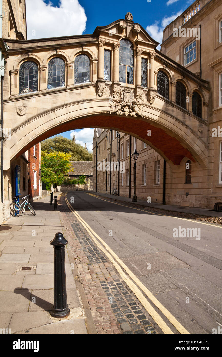 Hertford Brücke, bekannt als die Seufzerbrücke, Hertford College, Universität Oxford, Oxfordshire, England, UK, Großbritannien Stockfoto