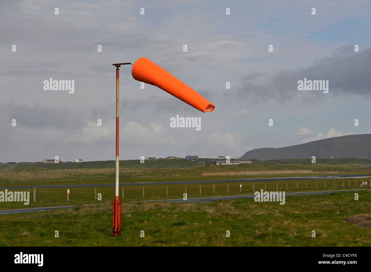 Windsack, Sumburgh Flughafen, Shetland, Scotland, UK Stockfoto