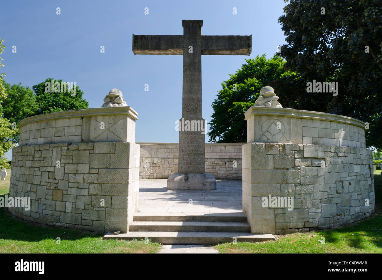 Deutsche Kriegsgräberstätte in Cambrai Osten Militärfriedhof, Frankreich Stockfoto