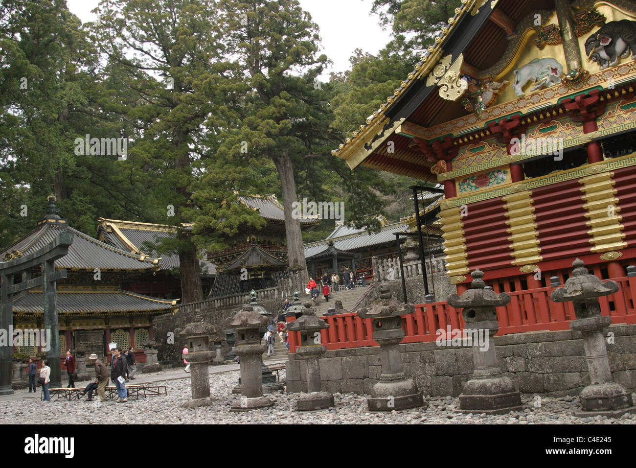 TOSHU-Go-Schrein, wo Tokugawa Ieyasu, Gründer des Tokugawa-Shogunats (1603-1868) ausruhen, in Nikko, Japan. Stockfoto