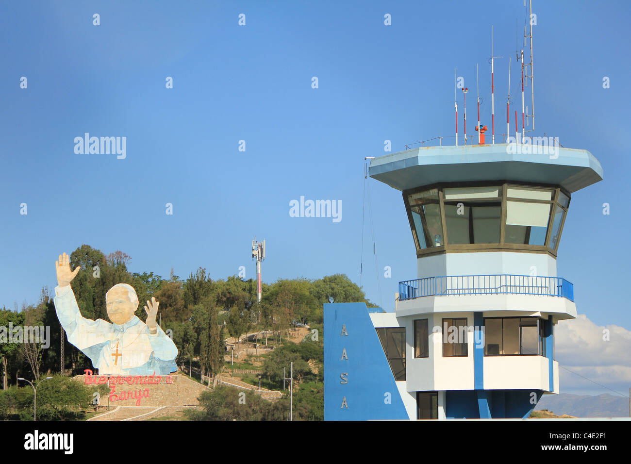 Papst Jean Paul II empfängt den Besucher zum Flughafen in Tarija, Bolivien Stockfoto