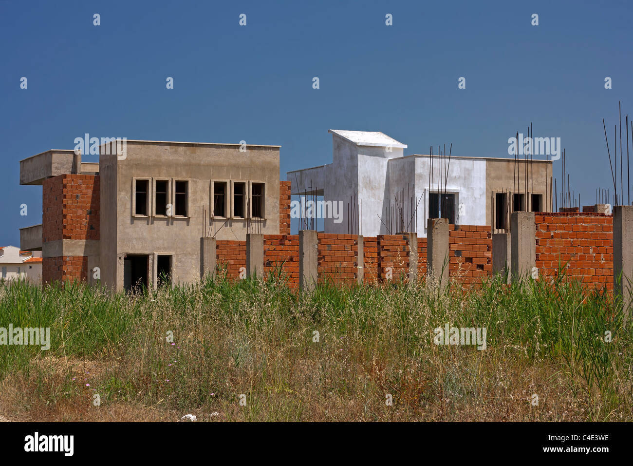 Teil gebaut verlassenen Ferienhäuser Stockfoto