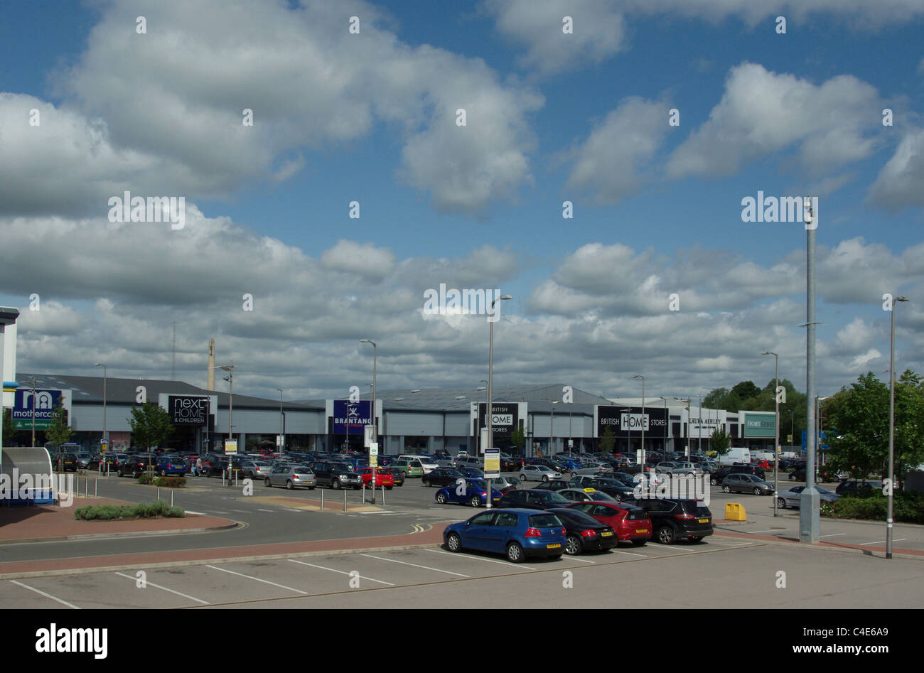 St James Retail Park, Towcester Road, Northampton, UK Stockfoto