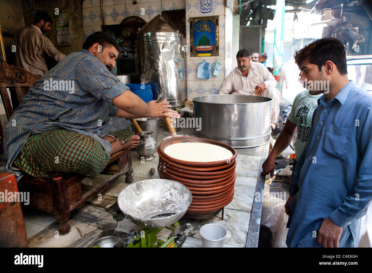Markt in der Innenstadt von Lahore Stockfoto