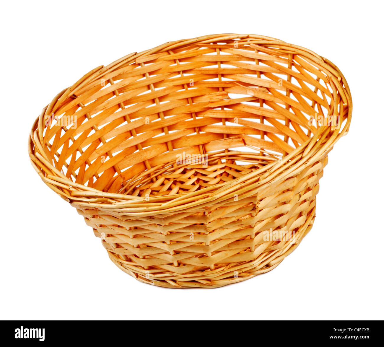 leeren Holz Korb isoliert auf weißem Hintergrund Stockfoto