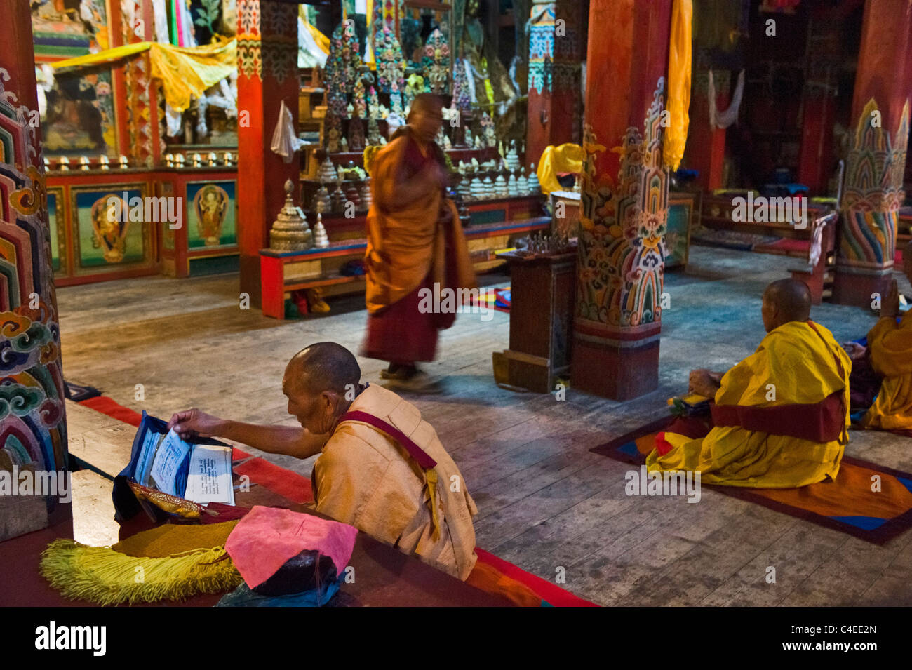 Yi Xi Kloster, Bund am Fluss Yalong, mit Bon Po Traditionen, der fünfte wichtigste spirituelle Schule von Tibet. Stockfoto