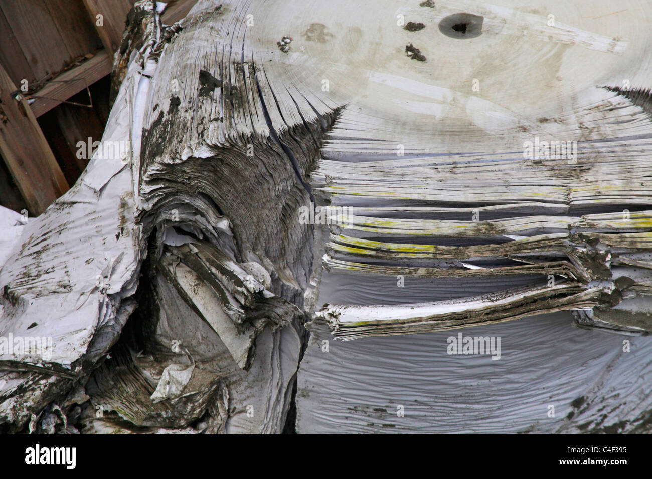 Eine Papierfabrik, Herstellung von Tsunami beschädigt 11. März 2011 Stockfoto