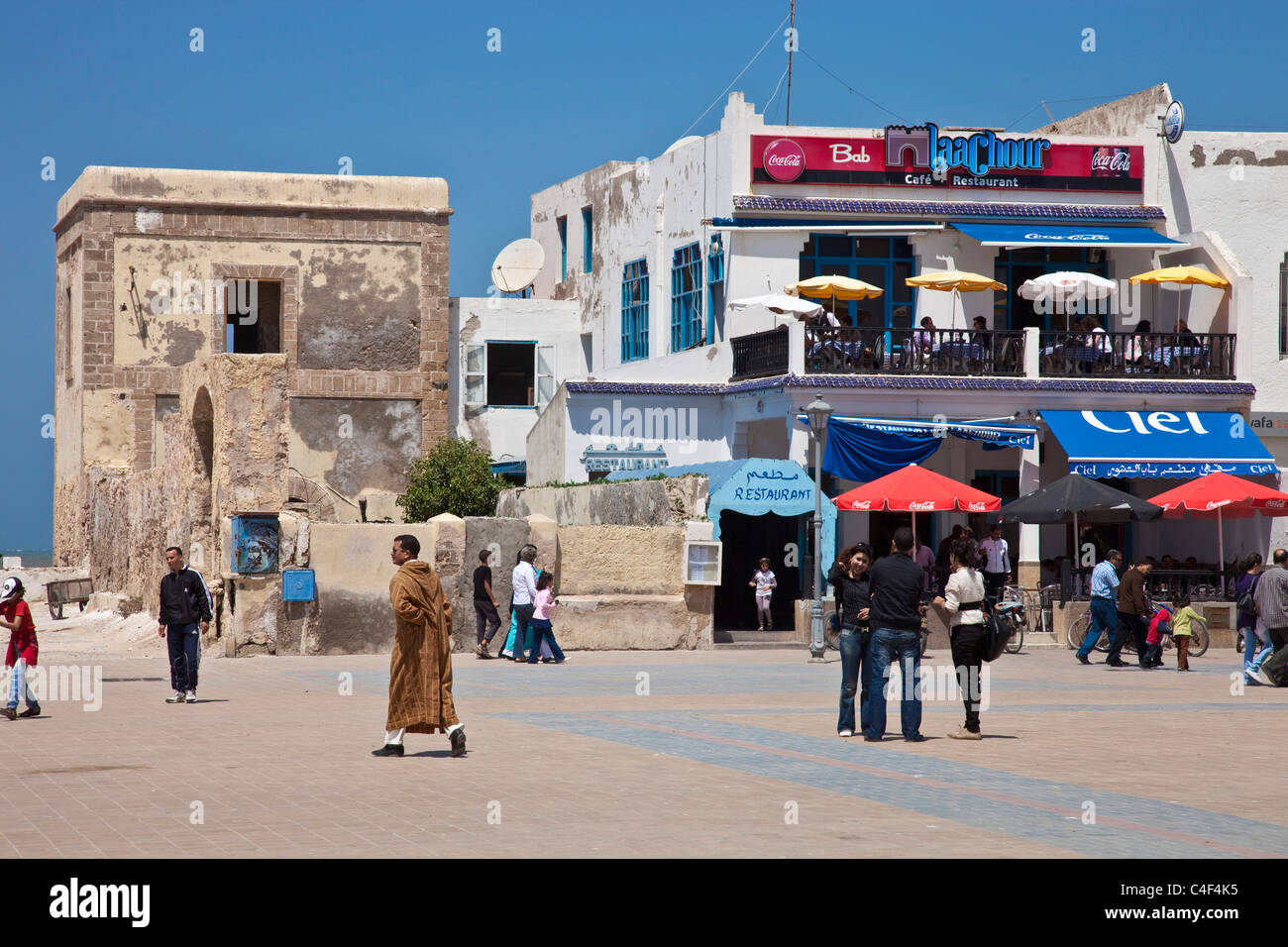 Cafe/Restaurant auf dem Hauptplatz, Essaouira, Marokko Stockfoto