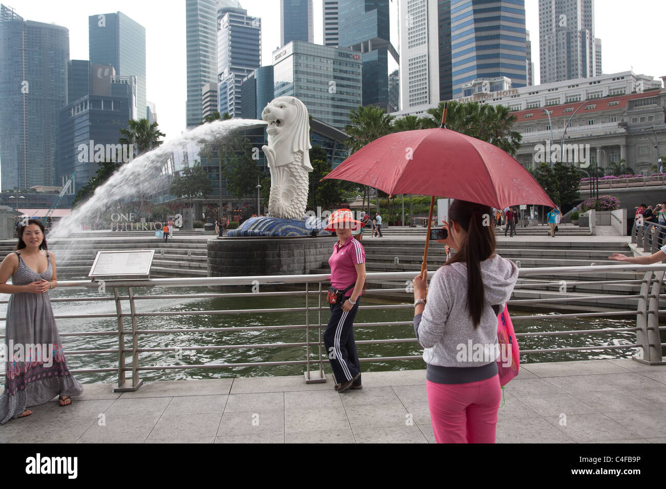 Toursits Singapur Hafen Kai merlion Stockfoto