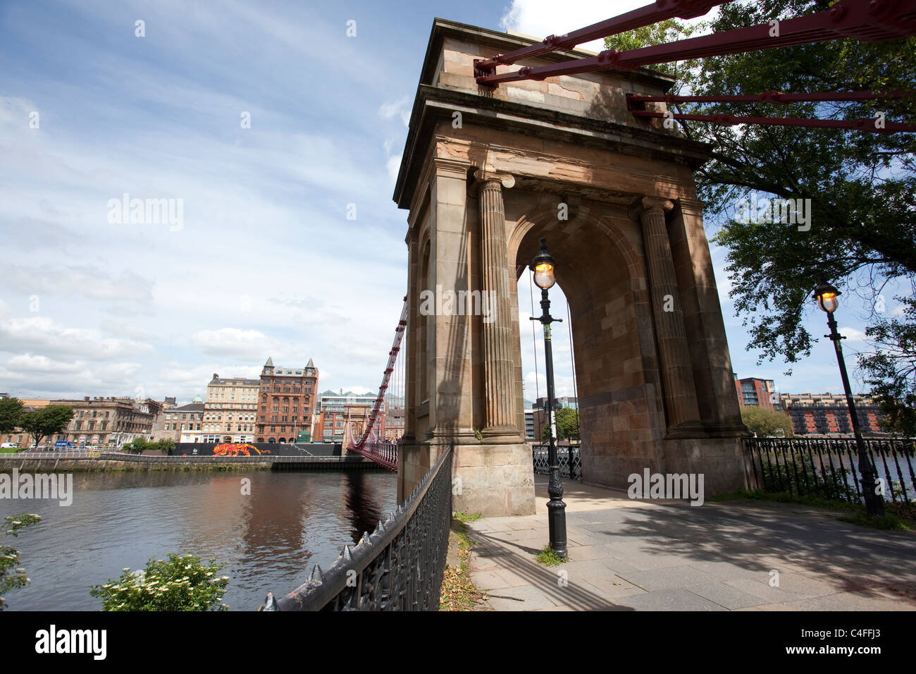 South Portland Street Hängebrücke über den Fluss Clyde in Glasgow.Photo:Jeff Gilbert Stockfoto