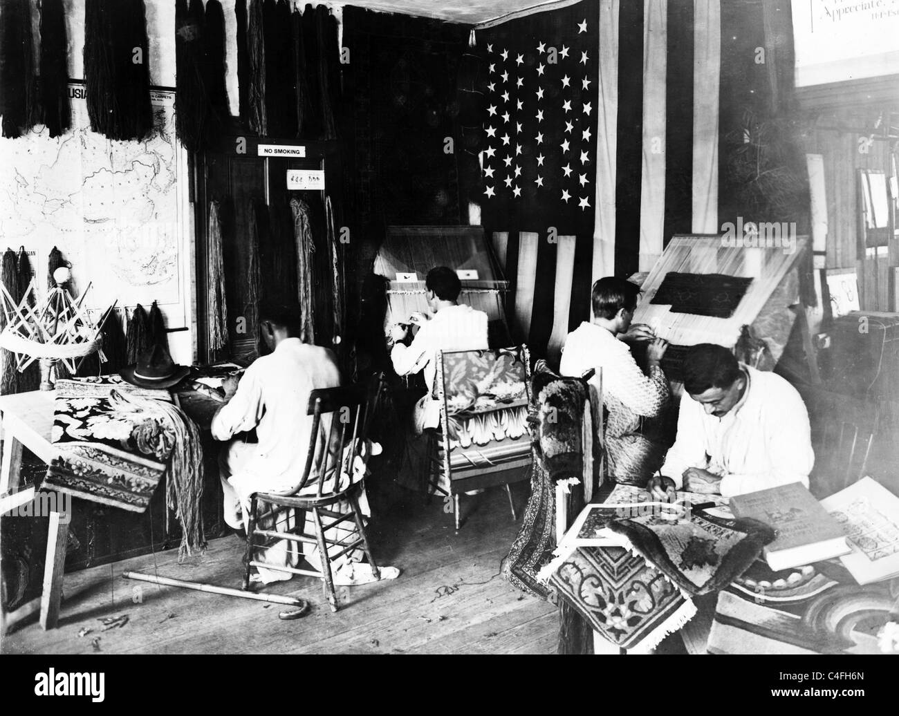 Vier behinderten Veteranen arbeiten im Wiederaufbau Abschnitt, Walter Reed Hospital, USA Stockfoto