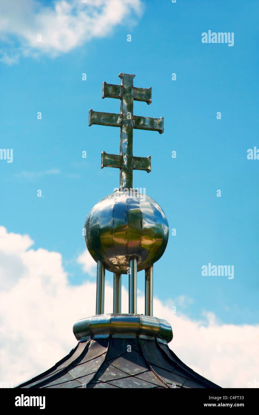 Orthodoxe Kreuz auf die Kapelle im Dorf Zywkowo, Polen Stockfoto