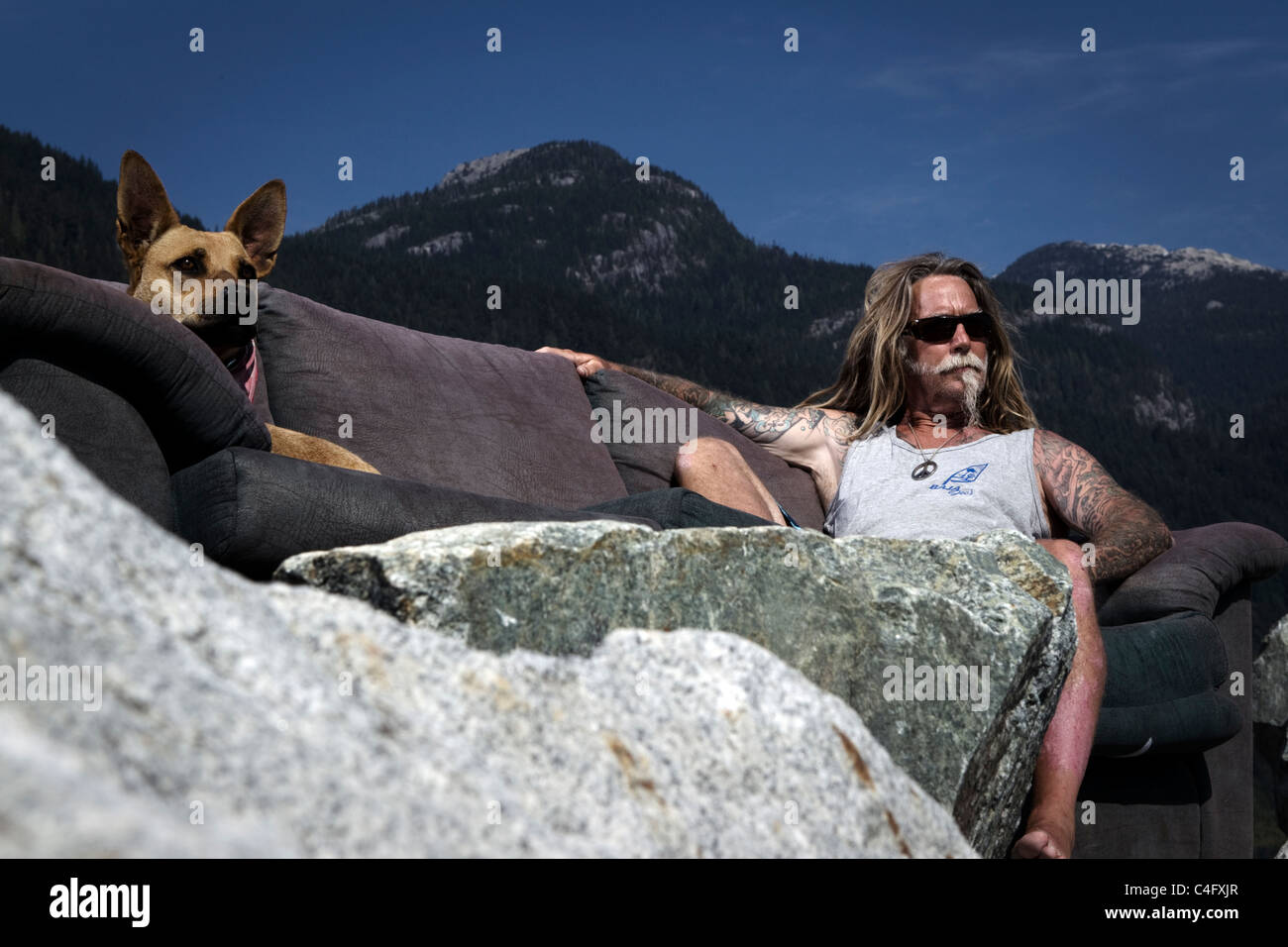 Mann mit tattoos Stockfoto