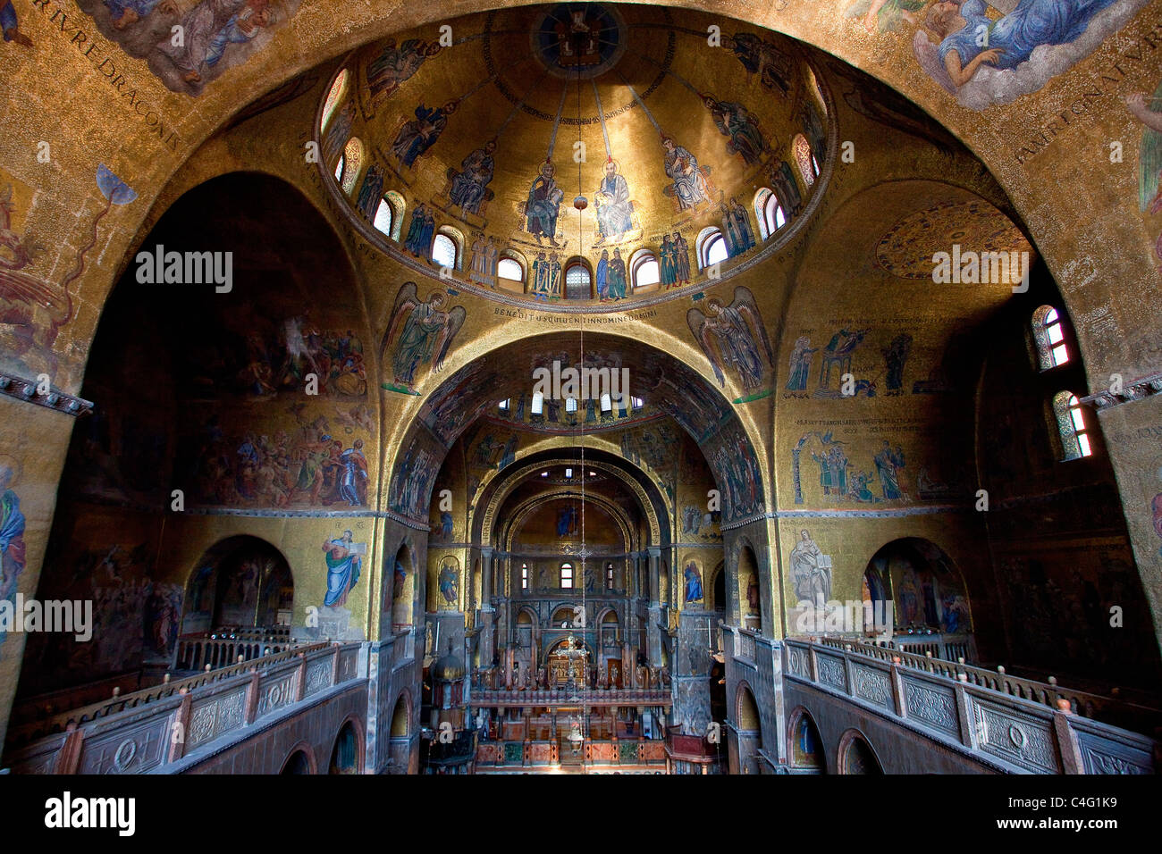 Innenansicht der Basilika von San Marco Venedig Stockfoto