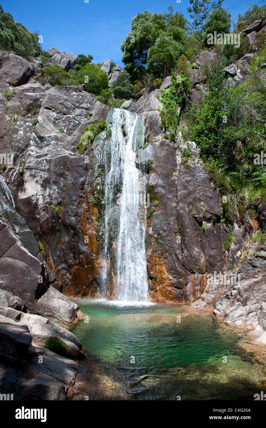 Arado-Wasserfall, Nationalpark Peneda Geres, Portugal Stockfoto